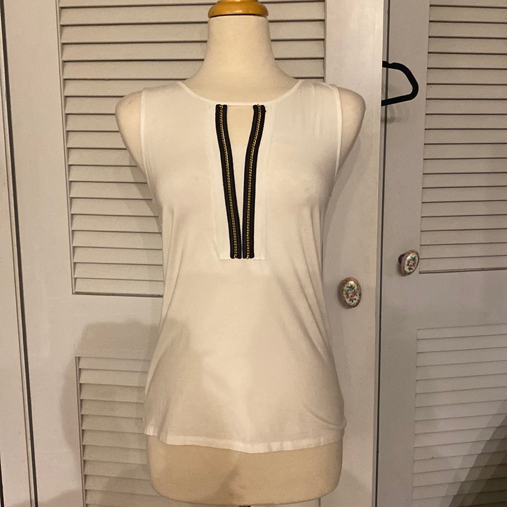Ann Taylor sleeveless shirt size small